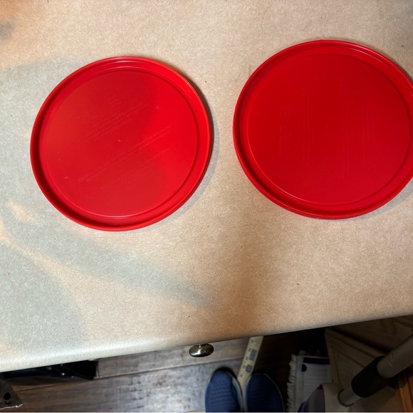 Hello Kitty Pyrex bowl for storage- perfect condition - Picture 3 of 13